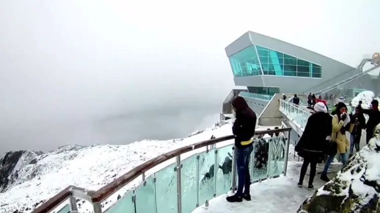 Nevada en Estación Pico Espejo en Mérida asombra a los turistas