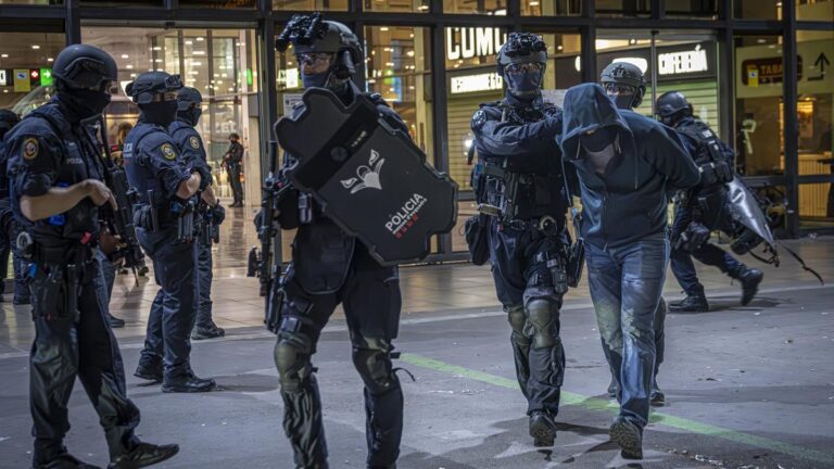 Policía de España y Francia realizan simulacro de ataque terrorista para los JJ.OO