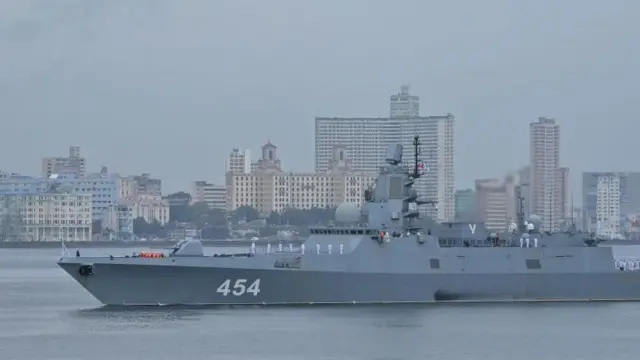 Armada rusa de cuatro navíos y submarino nuclear desembarcó en Cuba