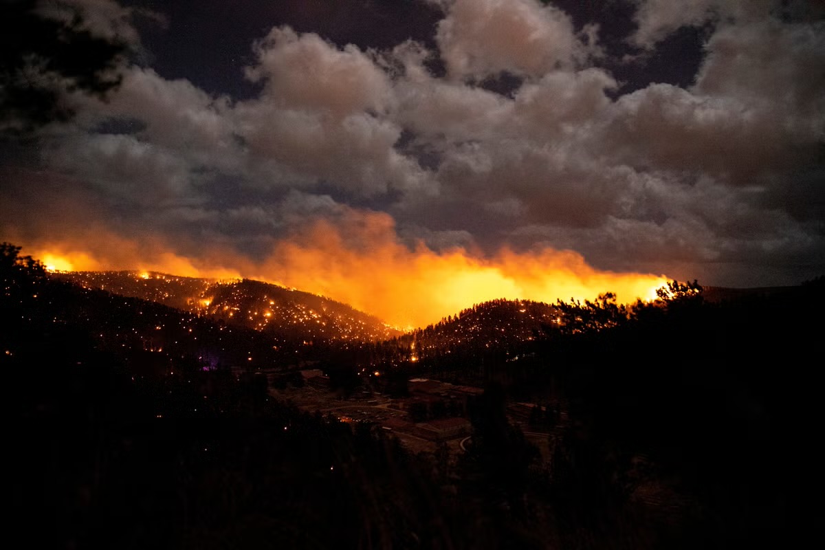 Declaran Estado de Emergencia en Nuevo México por incendios forestales