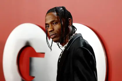 Arrestan a Travis Scott por intoxicación pública en Miami