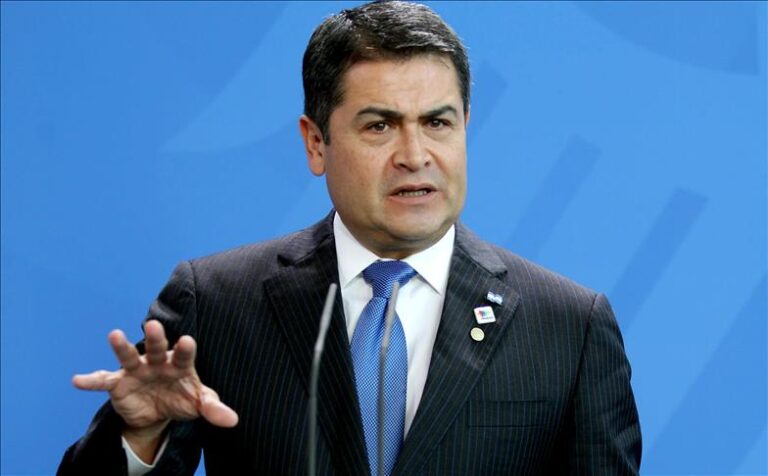 Condenan a 45 años de cárcel al ex presidente de Honduras por narcotráfico
