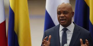 Colombia propone juzgar a golpistas ante la OEA