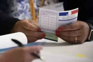 Francia inicia elecciones legislativas anticipadas