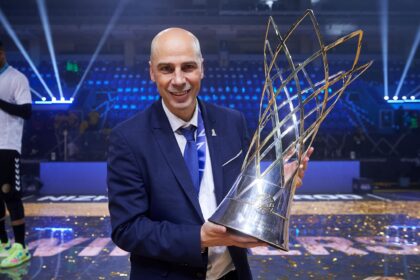 Joan Peñarroya será el entrenador del Barca hasta 2026