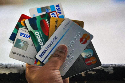 Pagos con tarjetas extranjeras inyectan pocas divisas a la economía