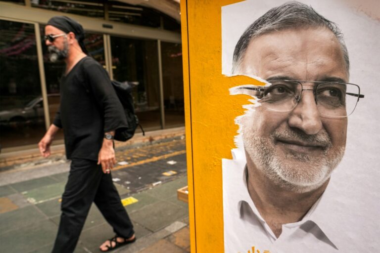 Candidatos se retiran de la campaña presidencial en Irán