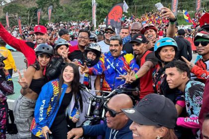 Maduro declara "Motopiruetismo" deporte nacional en Venezuela