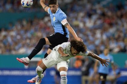 Uruguay se impone frente a Panamá 3 a 1