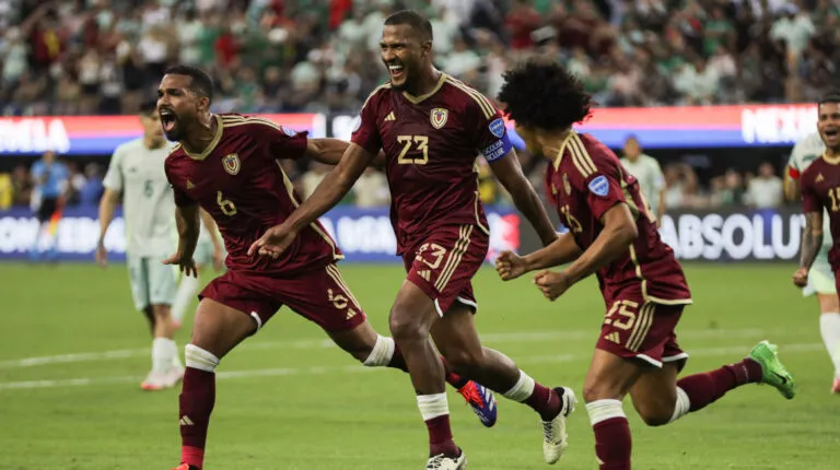 Venezuela golea 3 a 0 a Jamaica y se verá con Canadá en cuartos de final
