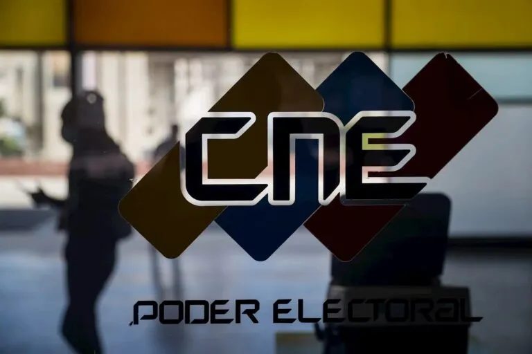 CNE anuncia reubicación de centros de votación