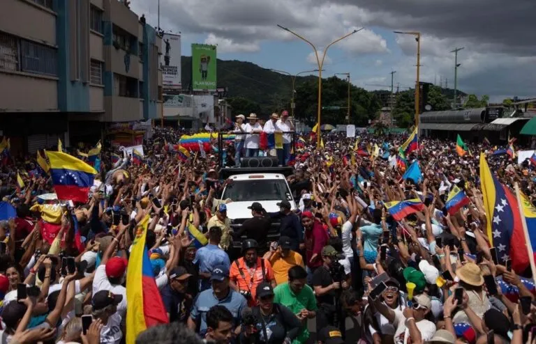 Detienen en Carabobo a propietarios del camión donde trasladaron a María Corina y Edmundo González