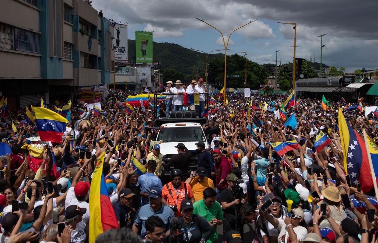 Detienen en Carabobo a propietarios del camión donde trasladaron a María Corina y Edmundo González