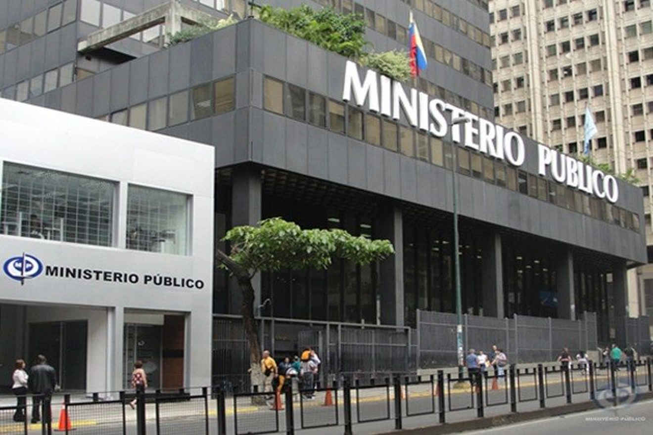 MP investiga plan de paramilitares colombianos contra gobierno de Maduro MP investiga plan de paramilitares colombianos contra gobierno de Maduro