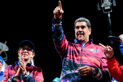 Maduro arremete contra agencias de noticias internacionales 