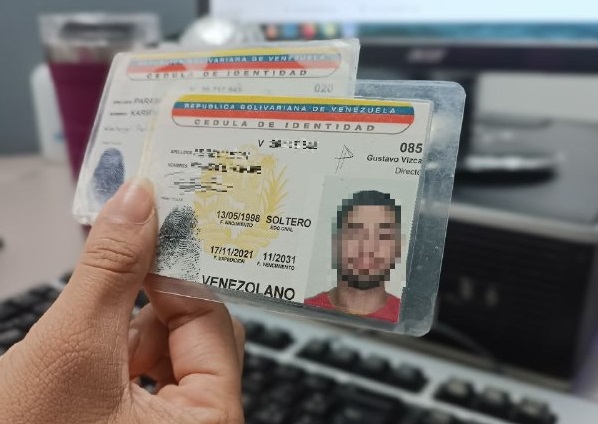 Fake news: Números rojos detrás de cédula no permiten votos paralelos Fake news: Números rojos detrás de cédula no permiten votos paralelos