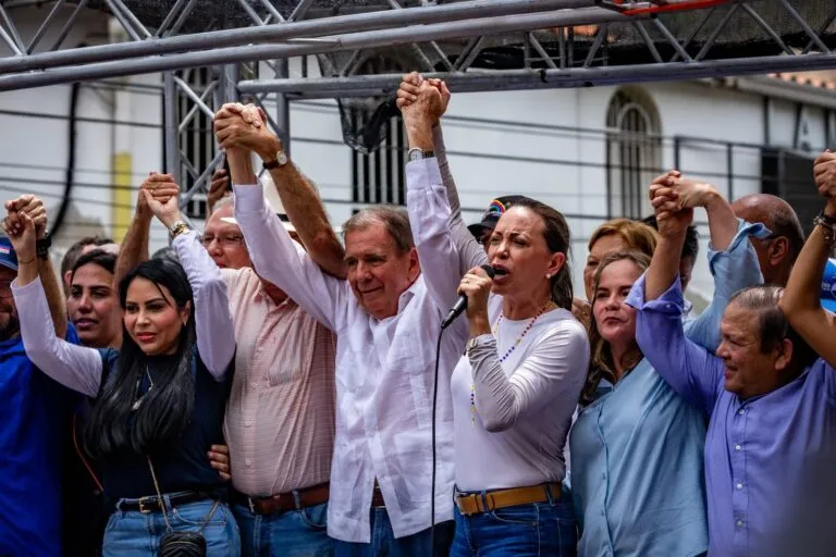 Machiques apoya a Edmundo González en multitudinaria caminata de cierre de campaña