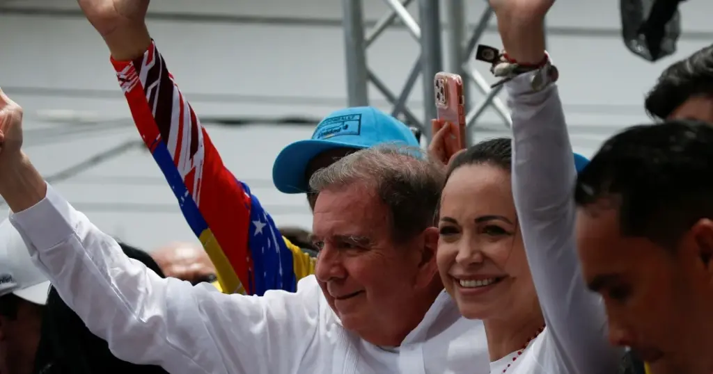 MCM y Edmundo González hacen cierre de campaña en Caracas MCM y Edmundo González hacen cierre de campaña en Caracas