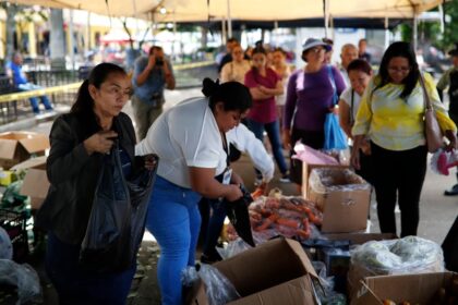 Bukele suspende aranceles a alimentos importados en El Salvador