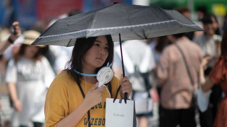 Japón bajo el asedio de una peligrosa ola de calor