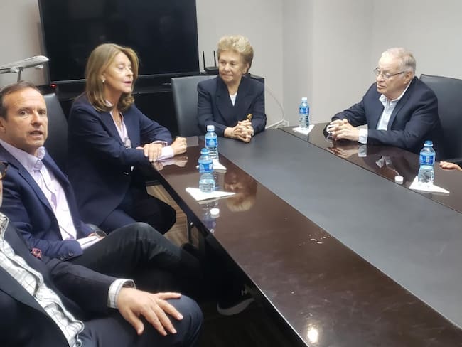 Gobierno venezolano impide a expresidentes latinoamericanos observar elecciones Gobierno venezolano impide a expresidentes latinoamericanos observar elecciones
