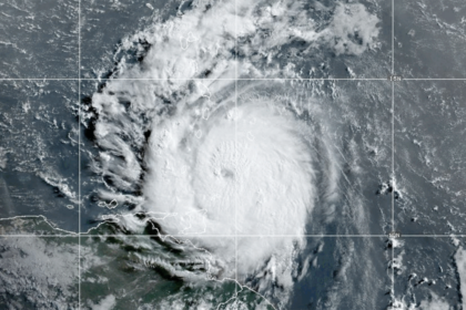 Tormenta tropical 'Chris' toca tierra en Veracruz, México