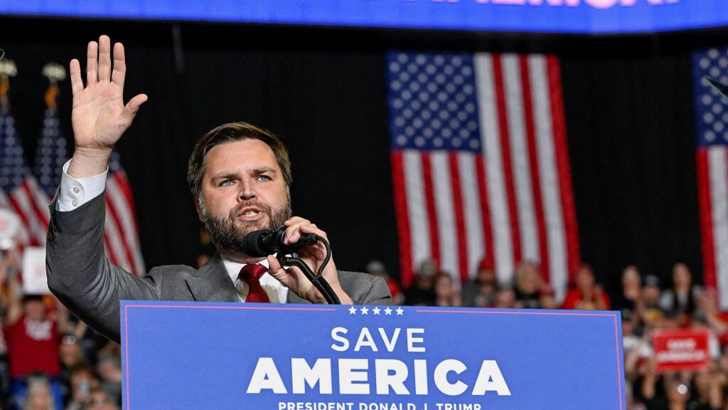 Trump elige al senador J.D. Vance como candidato a Vicepresidente