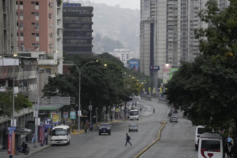 Reportan cacerolazos en Caracas debido a descontento por resultados electorales