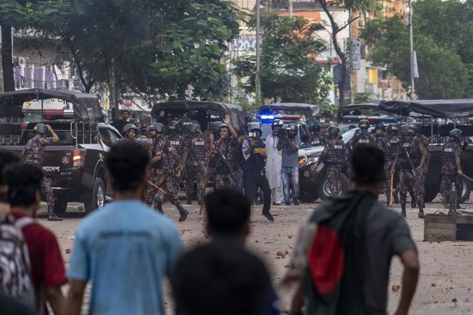 Bangladesh enfrenta un estallido de violencia por protestas estudiantiles