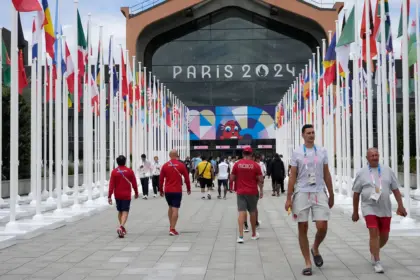 Venezolanos en París 2024