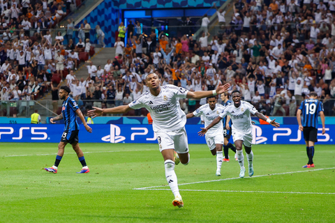 Real Madrid conquista su sexta Supercopa de Europa ante el Atalanta