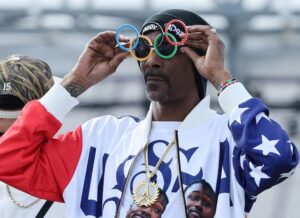 Snoop Dogg brilla en la clausura de los Juegos Olímpicos de París 2024