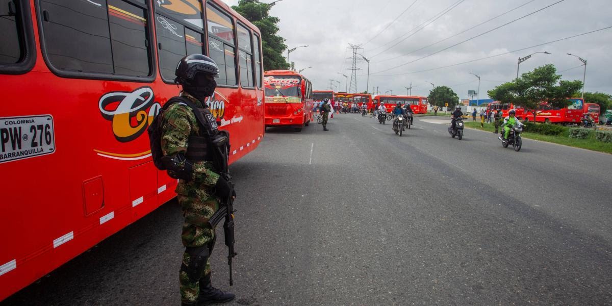 Desconocidos atacan bus de transporte público en Soledad, Barranquilla Desconocidos atacan bus de transporte público en Soledad, Barranquilla