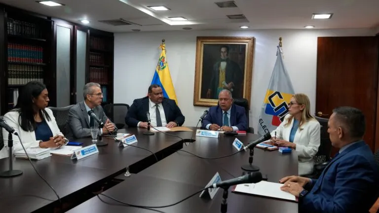 CNE publicará resultados definitivos de elecciones presidenciales tras orden del TSJ