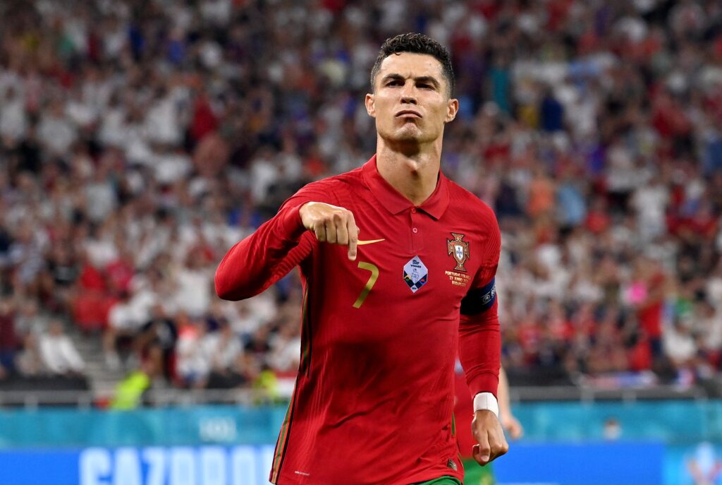 Cristiano Ronaldo reflexiona sobre su futuro en Al-Nassr