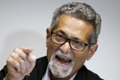 Denuncian que exdiputado Américo de Grazia estaría en El Helicoide