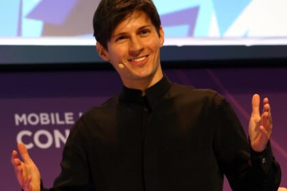 Pável Dúrov, cofundador de Telegram, enfrenta 12 cargos criminales en Francia