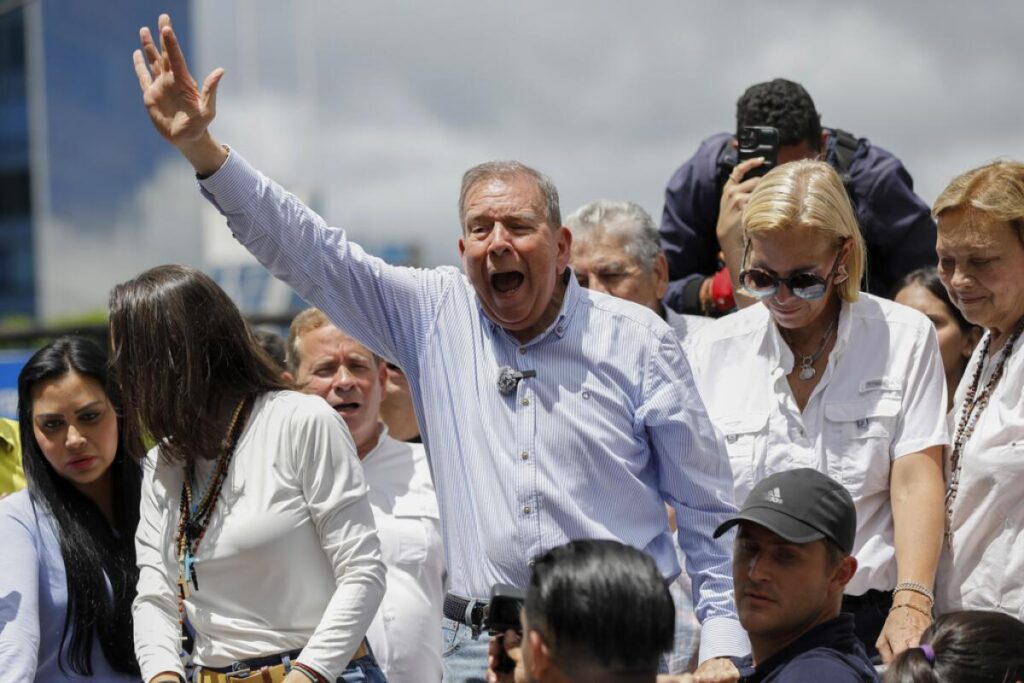 López Obrador critica a Estados Unidos por reconocer triunfo opositor en Venezuela