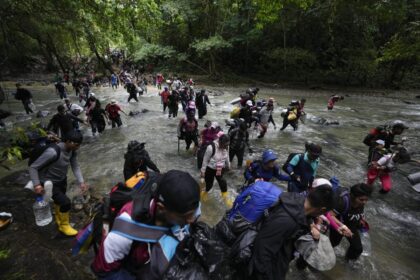 Panamá se prepara para incremento de migrantes venezolanos por el Darién