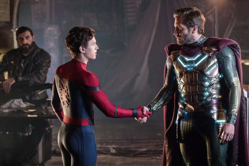 Brian Cox critica el cine de superhéroes y advierte sobre la crisis de la industria cinematográfica