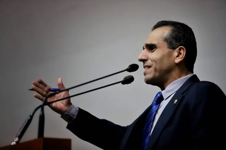 Denuncian detención de Piero Maroun, secretario de organización de Acción Democrática