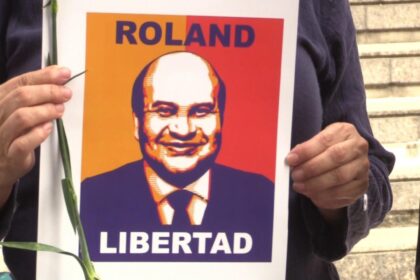 Oposición denuncia la detención de Roland Carreño
