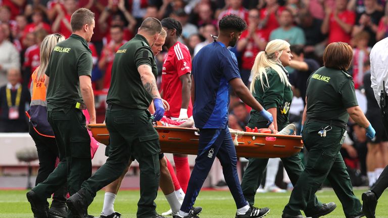 Danilo sufre lesión en su debut en la Premier League con el Nottingham Forrest