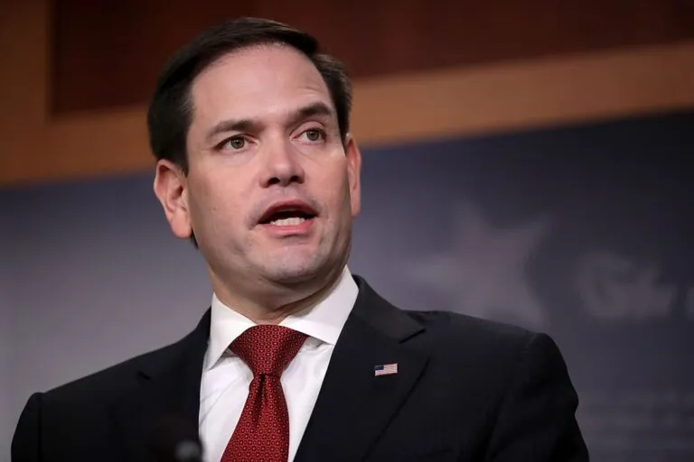 Marco Rubio y Rick Scott incrementan recompensa por Maduro a A $100.000.00