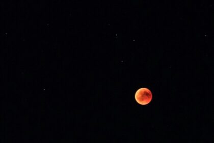 Último eclipse lunar de 2024 coincidirá con la primera superluna del año
