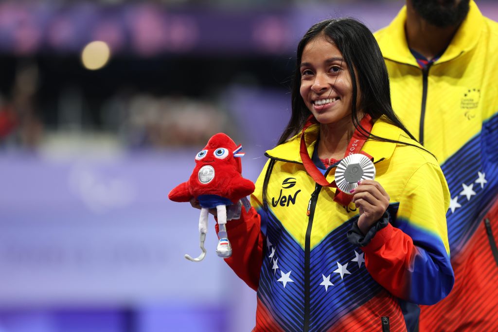Alejandra Pérez conquista la plata en los 200m T12 de los Juegos Paralímpicos