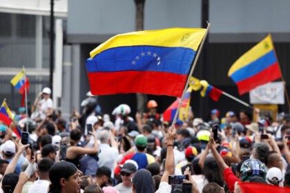 Excarcelados 30 adolescentes en Venezuela tras protestas por elecciones