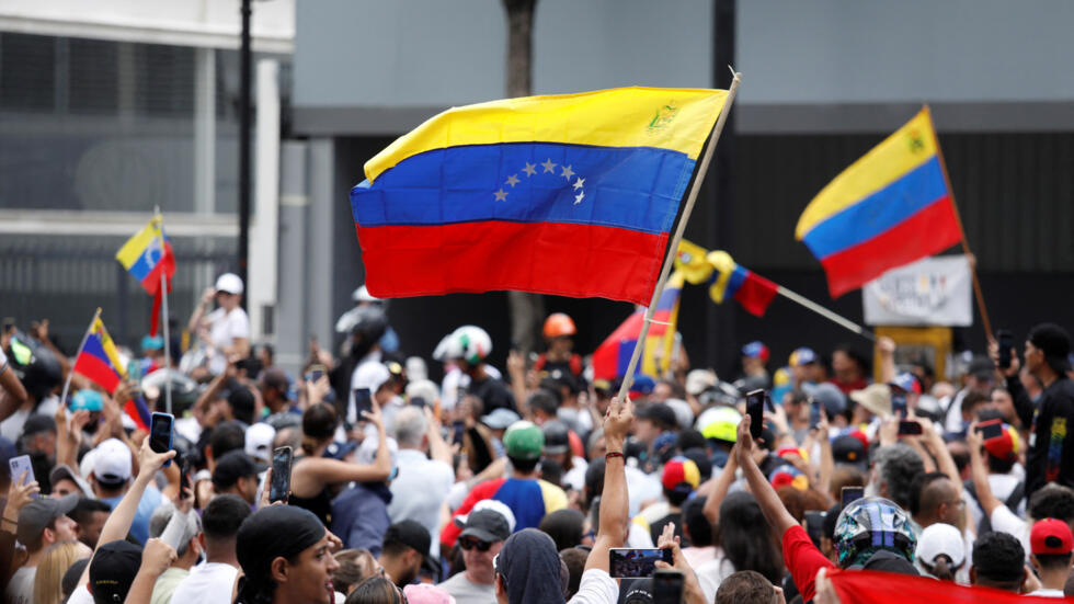 Excarcelados 30 adolescentes en Venezuela tras protestas por elecciones Excarcelados 30 adolescentes en Venezuela tras protestas por elecciones