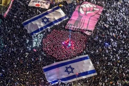 Continúan protestas masivas en Israel tras el hallazgo de rehenes muertos en Gaza