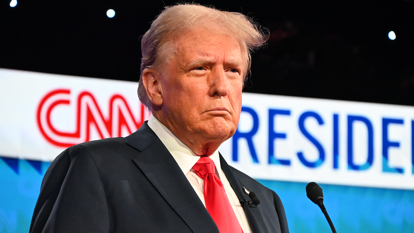 Trump anuncia plan de "deportación masiva" para migrantes venezolanos